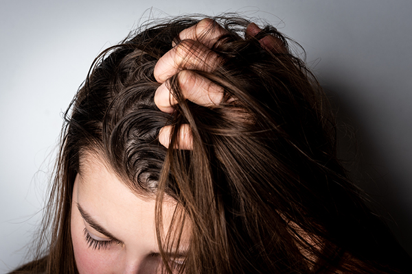 Preventing Scalp Odor Under Wigs