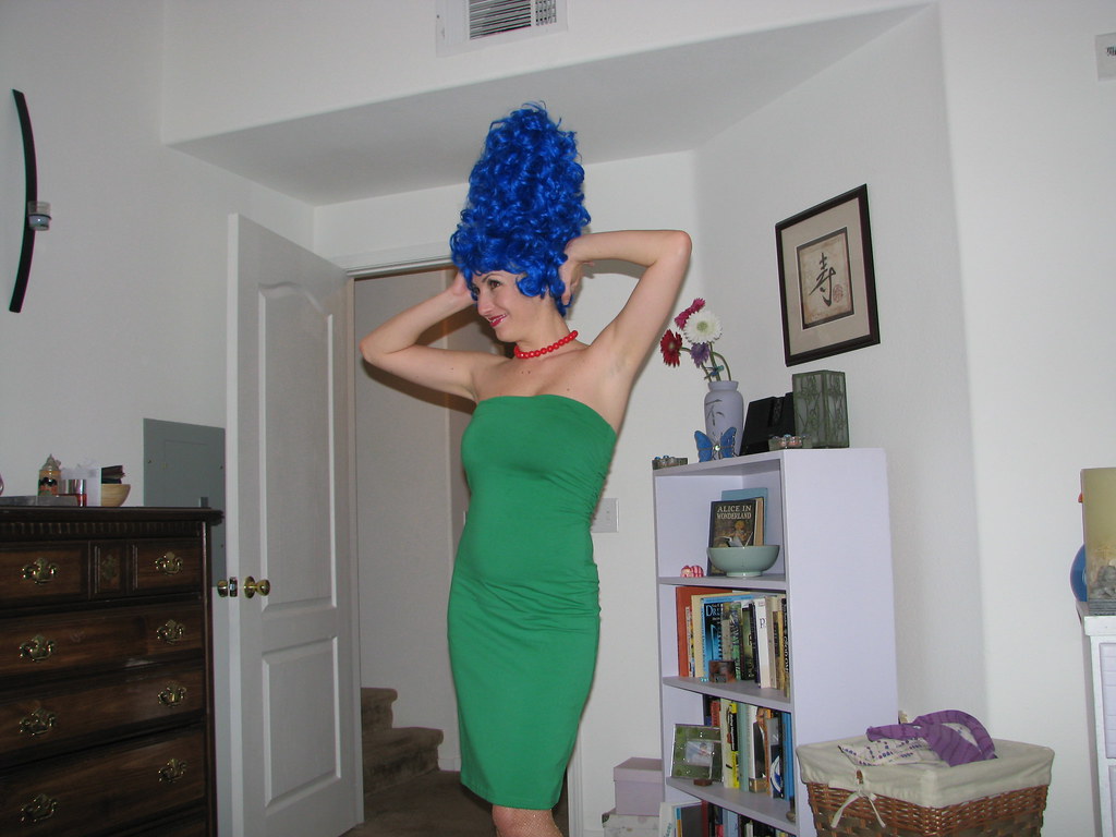 Selecting the Perfect Marge Simpson Wig