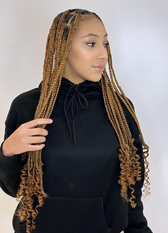 Box braids, curly ends